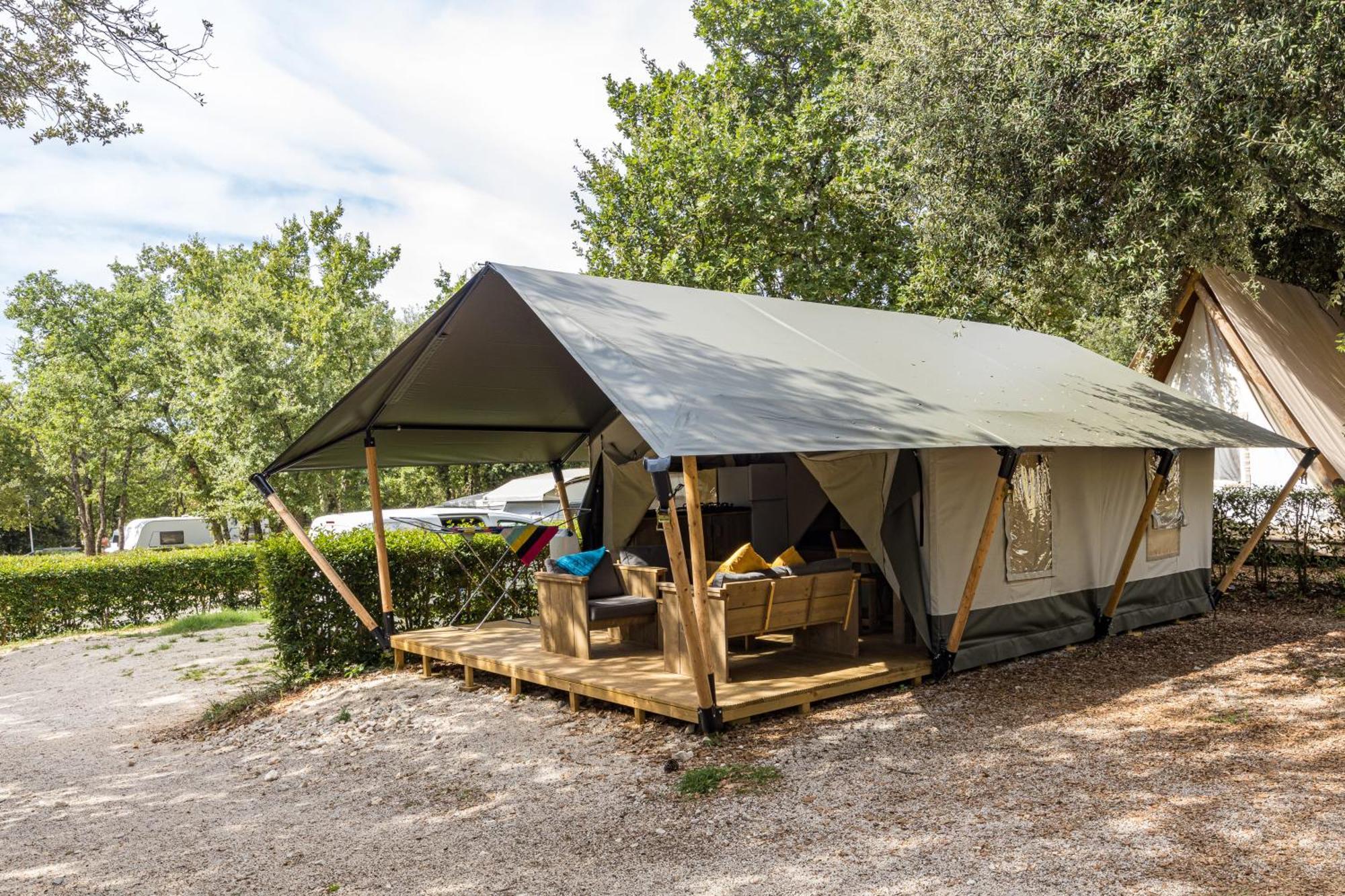 Easyatent Fkk Safari Tent Solaris Naturist - Clothes Free Poreč Oda fotoğraf
