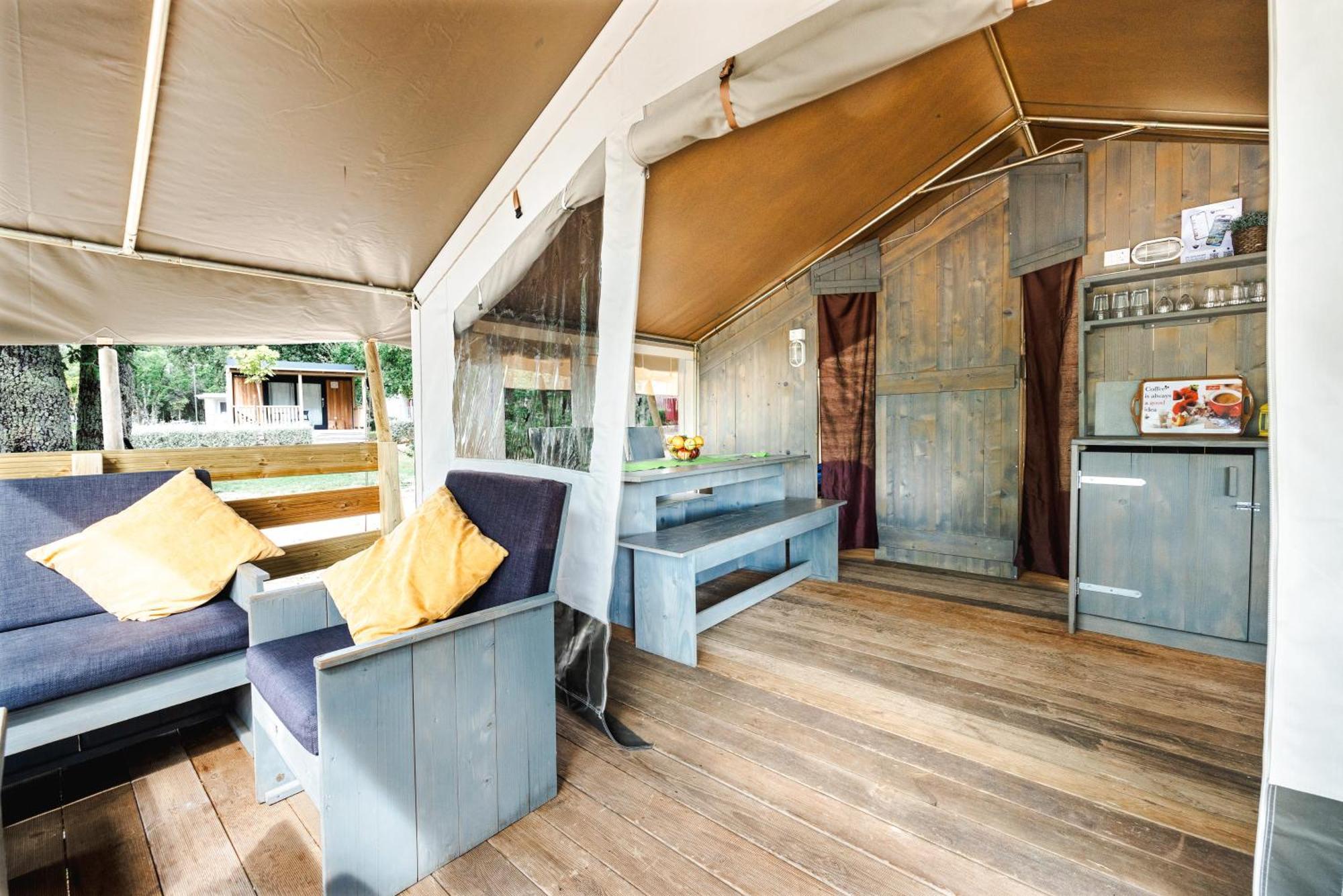 Easyatent Fkk Safari Tent Solaris Naturist - Clothes Free Poreč Oda fotoğraf
